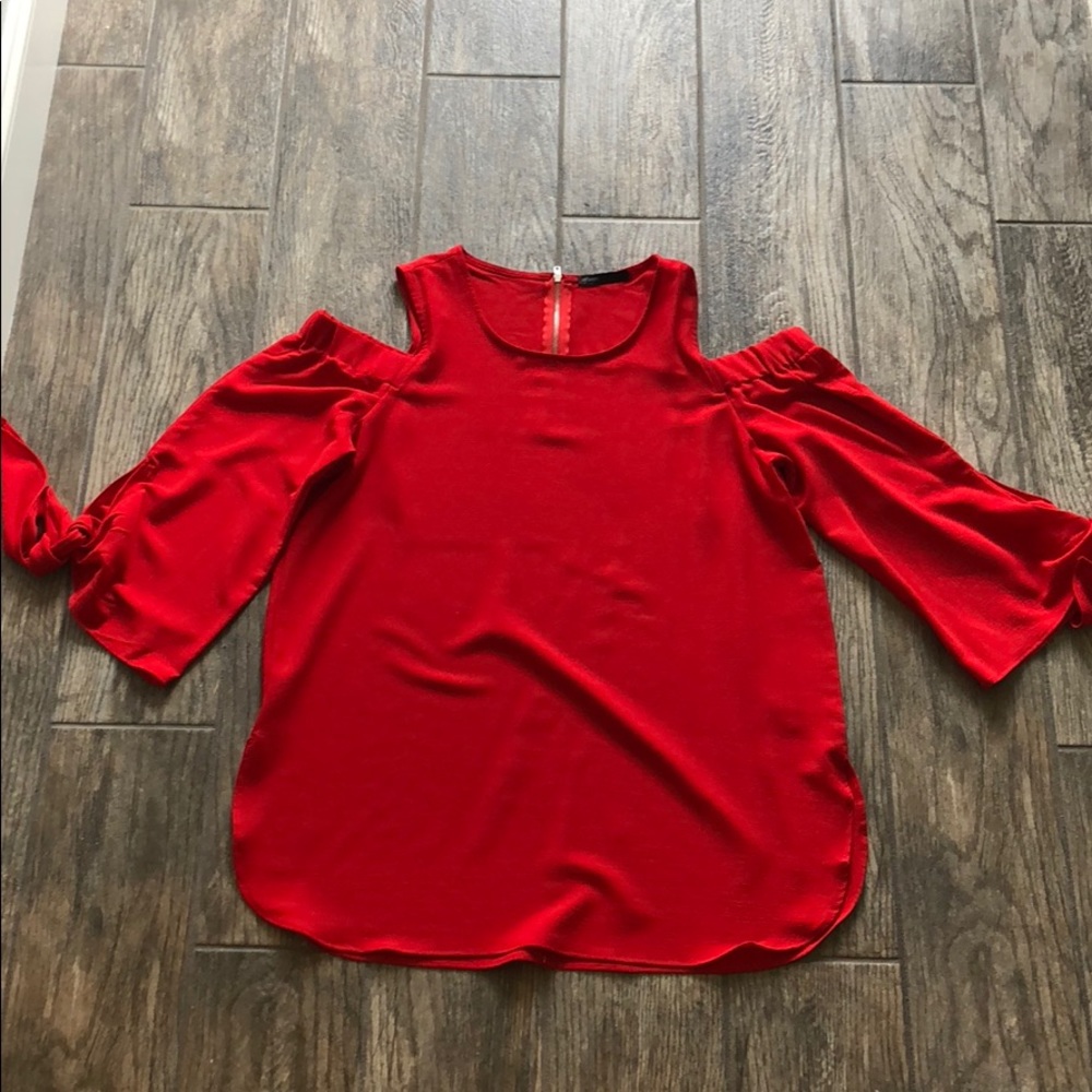 Red cold shoulder Blouse